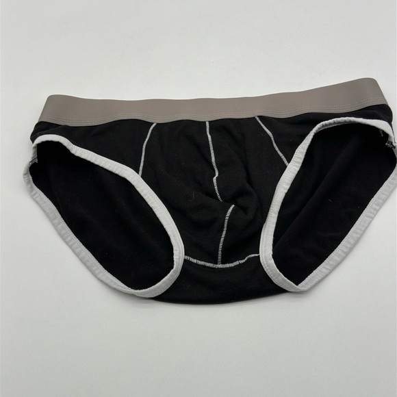 Men’s 2 pack Shein Briefs Black & Gray Medium underwear - Picture 3 of 6